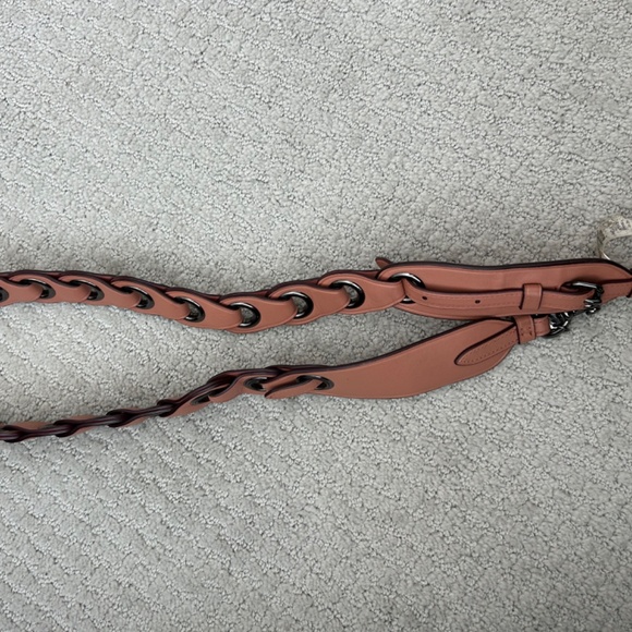 Coach leather strap - Picture 3 of 3
